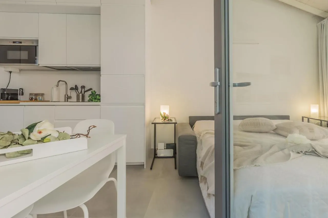 The Secret Garden Apartment Varenna